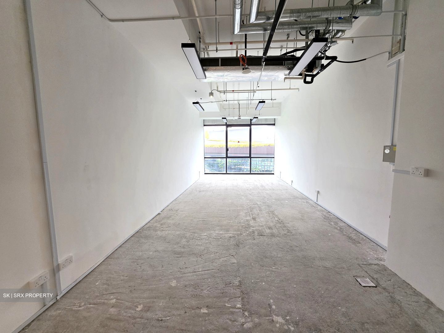 Woods Square (D25), Office #548031751